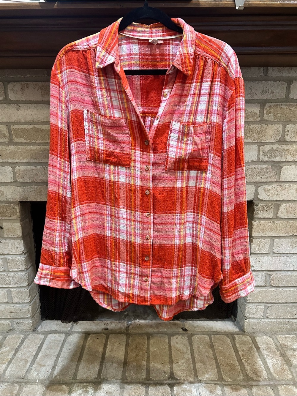 Pilcro Coral and Yellow Plaid Button-Up EUC